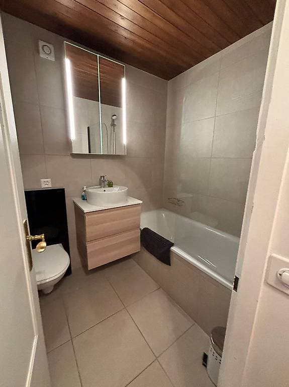 1275 – Appartement – 3.5pièces  – 2500CHF – 65 m²