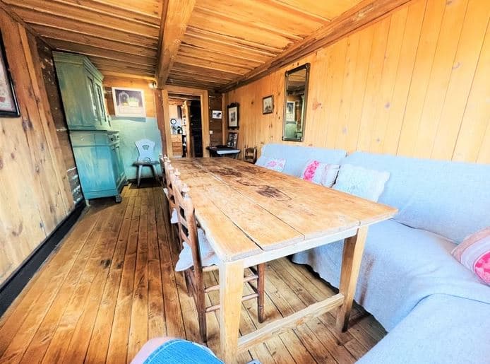 1319 – Maison – 6pièces – 2300CHF  – 145 m²