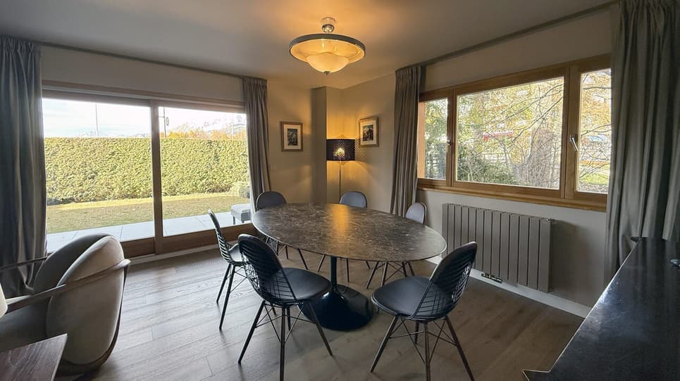 1593 – Appartement – 5.5pièces – 165 m²