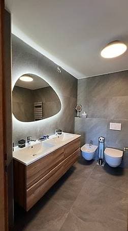 1335 – Appartement – 3pièces – 5000CHF