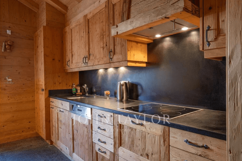 1279 – Appartement 5 pièces – CHF – 140m²