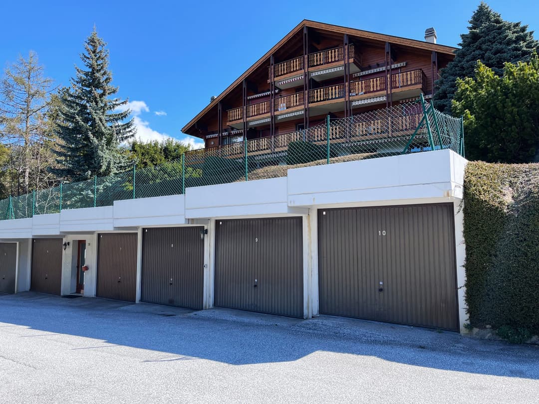 1575 – Appartement – 3.5 pièces  118 m²