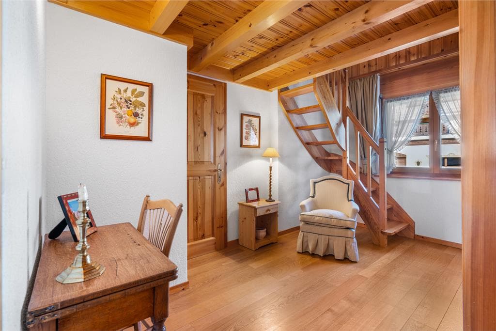 1607 – Appartement – 4.5pièces – 2400000CHF  – 179 m²