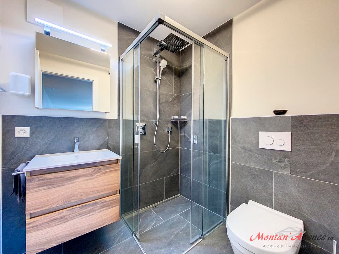 1313 – Appartement – 4pièces – 775.45CHF – 175 m²