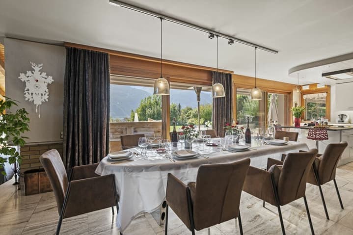 1612 – Maison – 7.5pièces – 4000000CHF – 690 m²