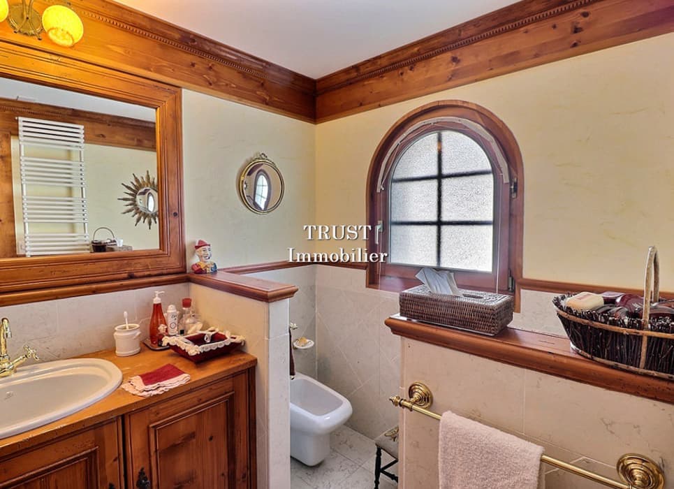 1643 – Appartement – 4.5pièces – 2650000CHF – 190 m²