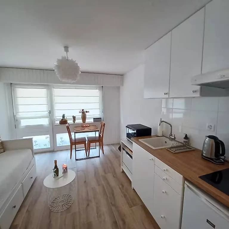 1425 – Appartement – 1.5pièces  – 1160CHF – 25 m²