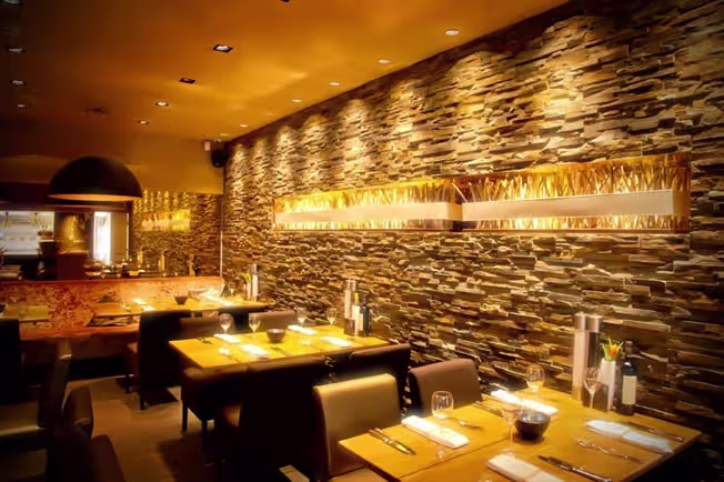 1426 – Commerce – 17000CHF