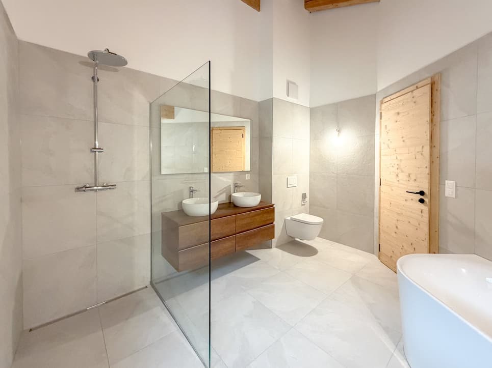 1743 – Appartement 5.5 pièces – 4000000CHF – 205 m²