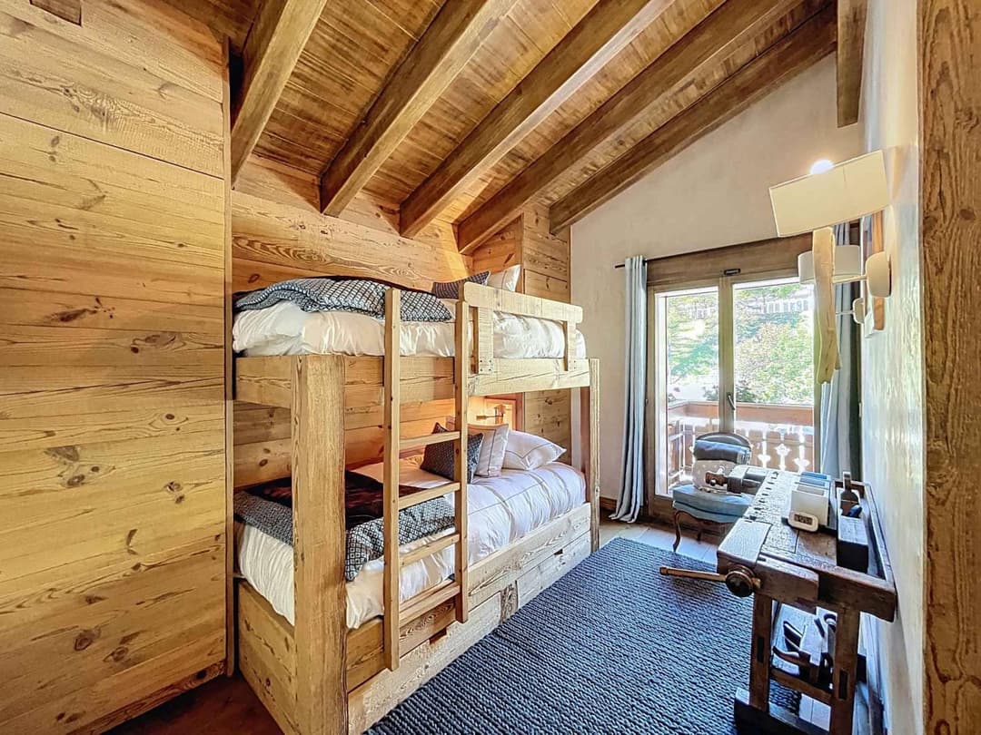 1716 – Appartement 10,5 pièces – 480m²