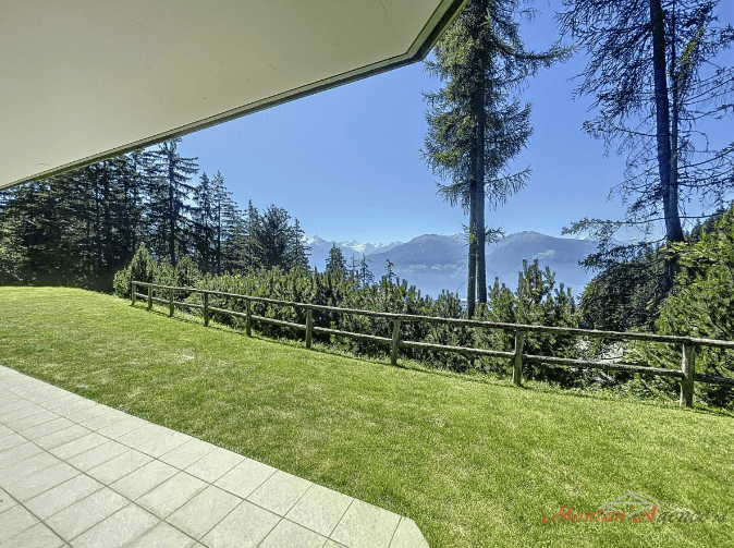 1423 – Appartement 3 pièces –  527.55 CHF – 92m²