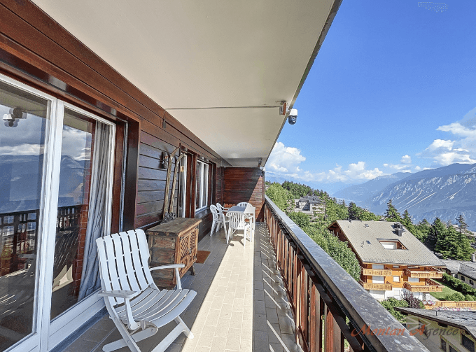 1424 – Appartement 3 pièces – 545.30CHF – 80m²