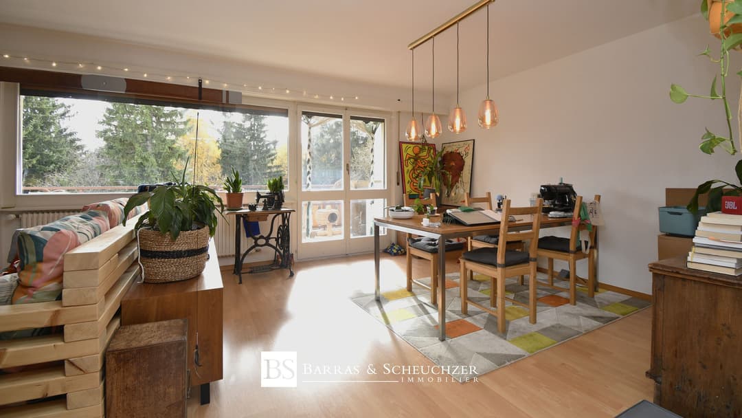 1742 – Appartement 2,5 pièces –  450000CHF
