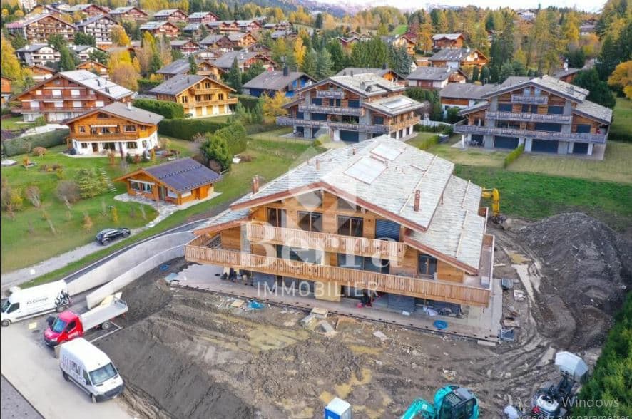 1758 – Appartement  – 4.5pièces – 2225000CHF  – 205 m²