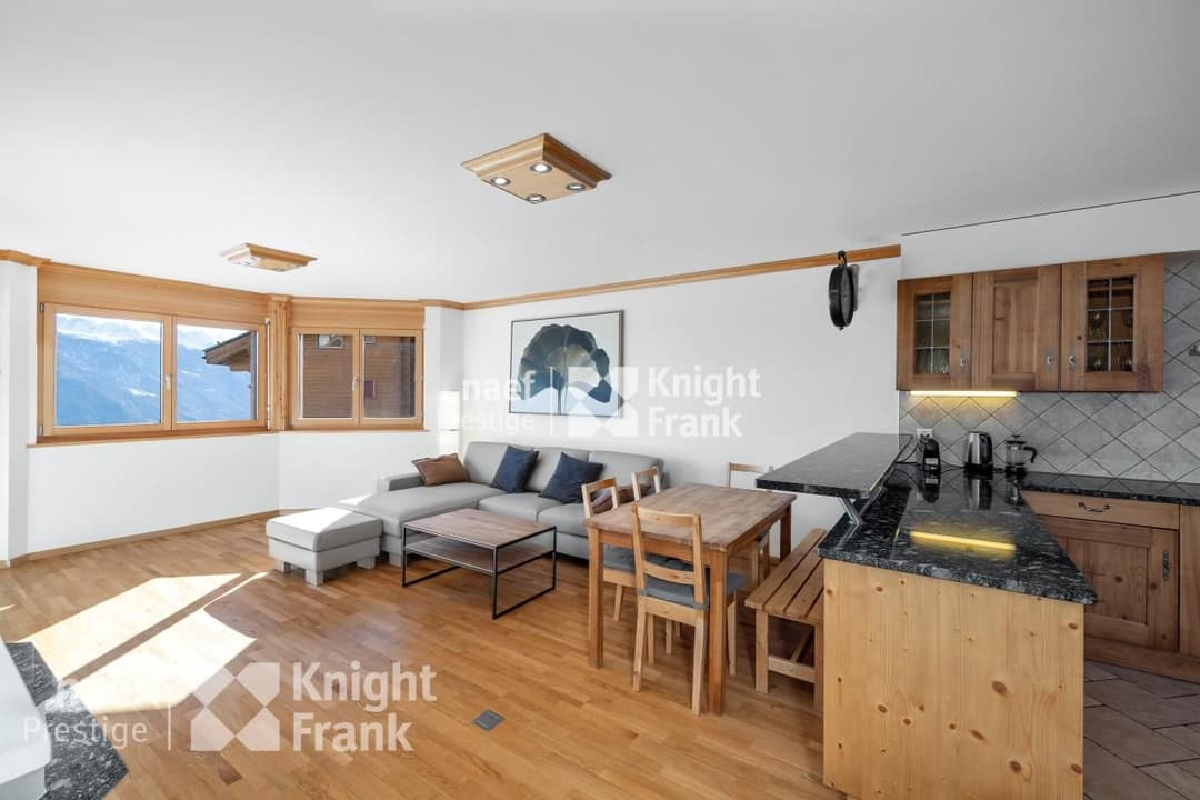 1412 – Appartement – 107 m²