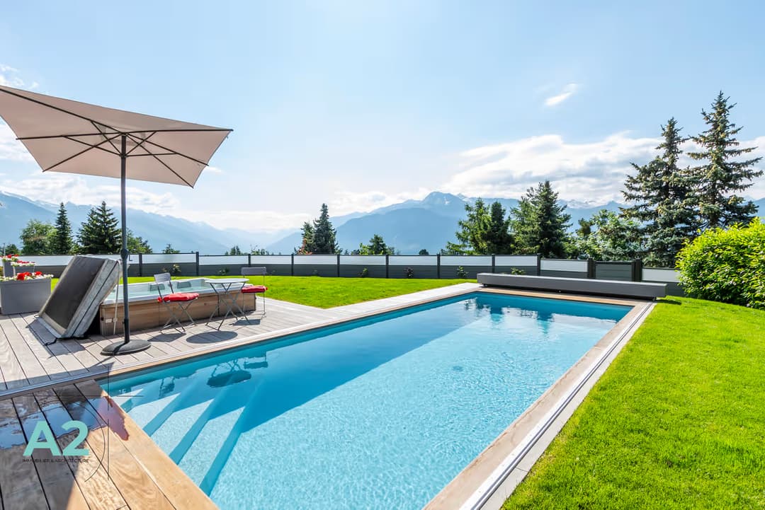 1452 – Maison – 9pièces – 10000CHF – 350m²