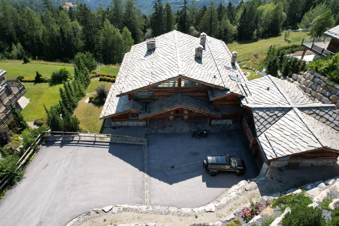 1677 – Maison 14.5 pièces – 13000000 CHF – 1000m²