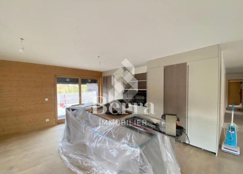 1758 – Appartement  – 4.5pièces – 2225000CHF  – 205 m²