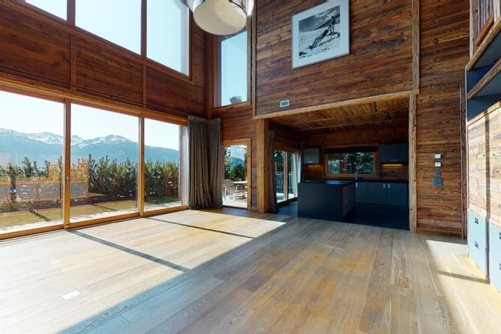 1769 – Maison – 5pièces – 3500000CHF –  255 m²