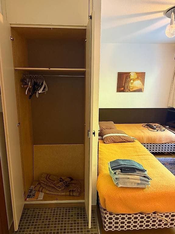 1377- Appartement – 1pièce – 900CHF – 18 m²