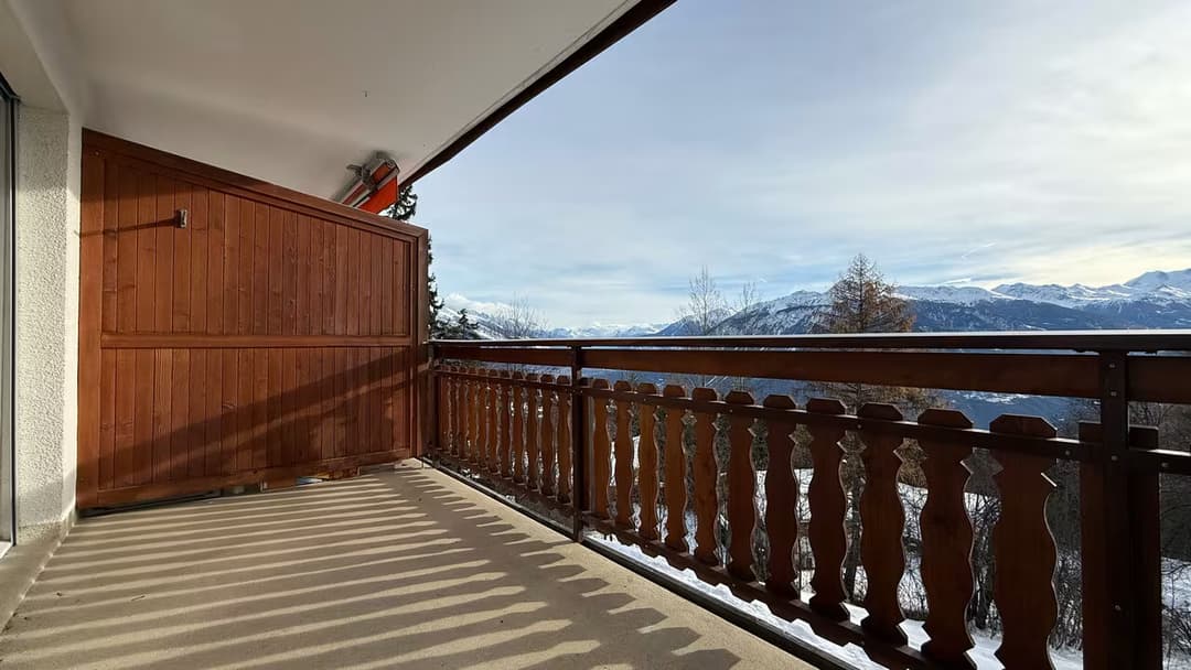 1376 – Appartement – 3.5pièces – 2400CHF