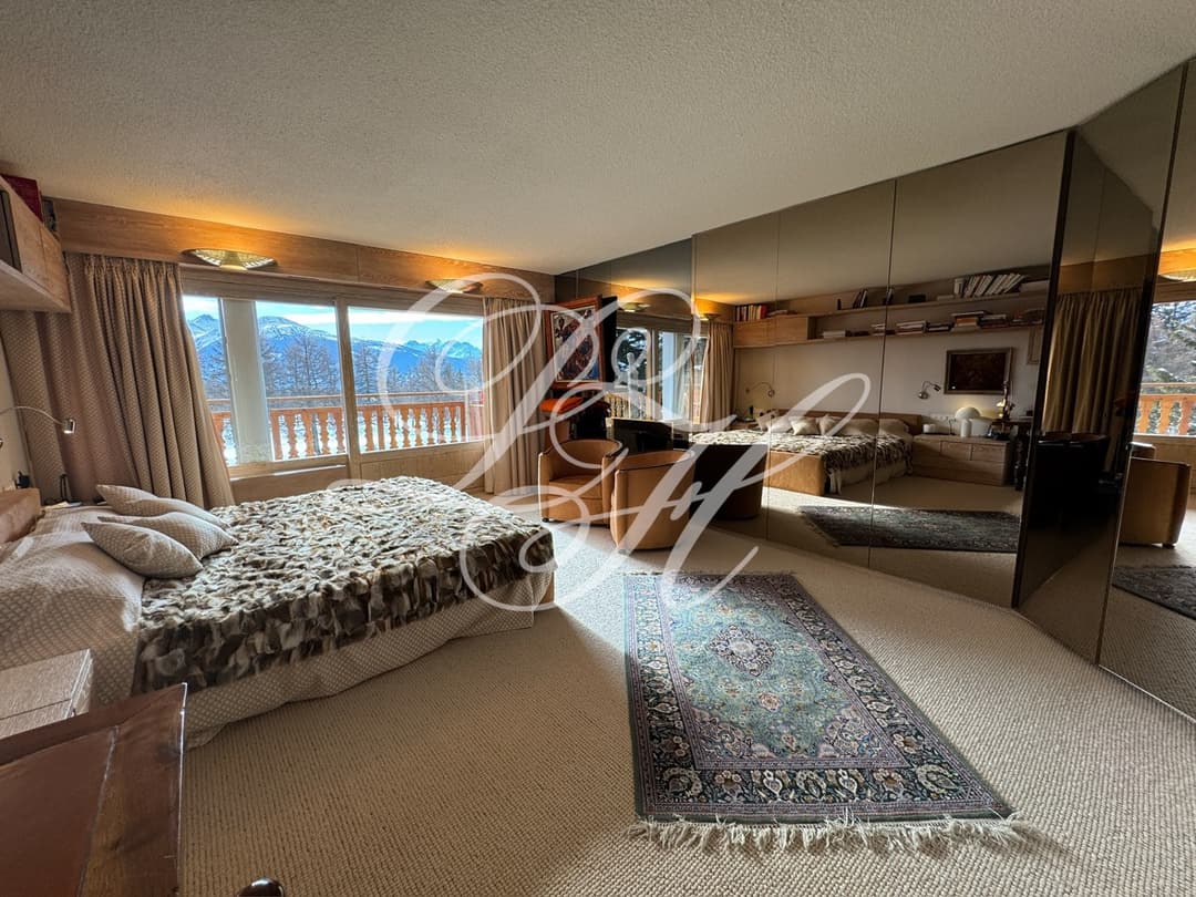 1711 – Appartement – 5.5pièces – 220m²