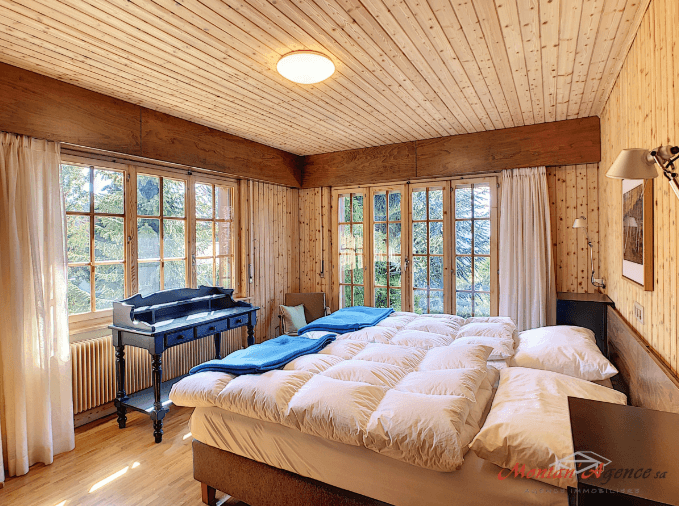 1422 – Maison 7 pièces –  1074.40CHF – 200m²