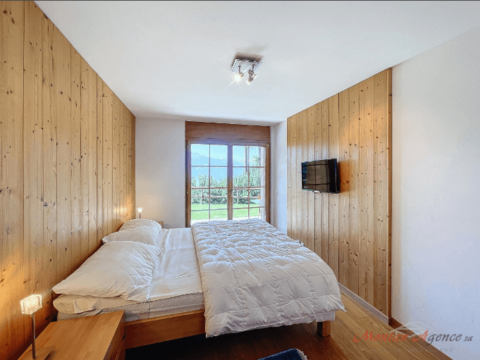 1423 – Appartement 3 pièces –  527.55 CHF – 92m²