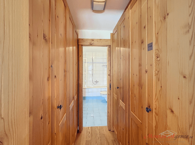 1423 – Appartement 3 pièces –  527.55 CHF – 92m²