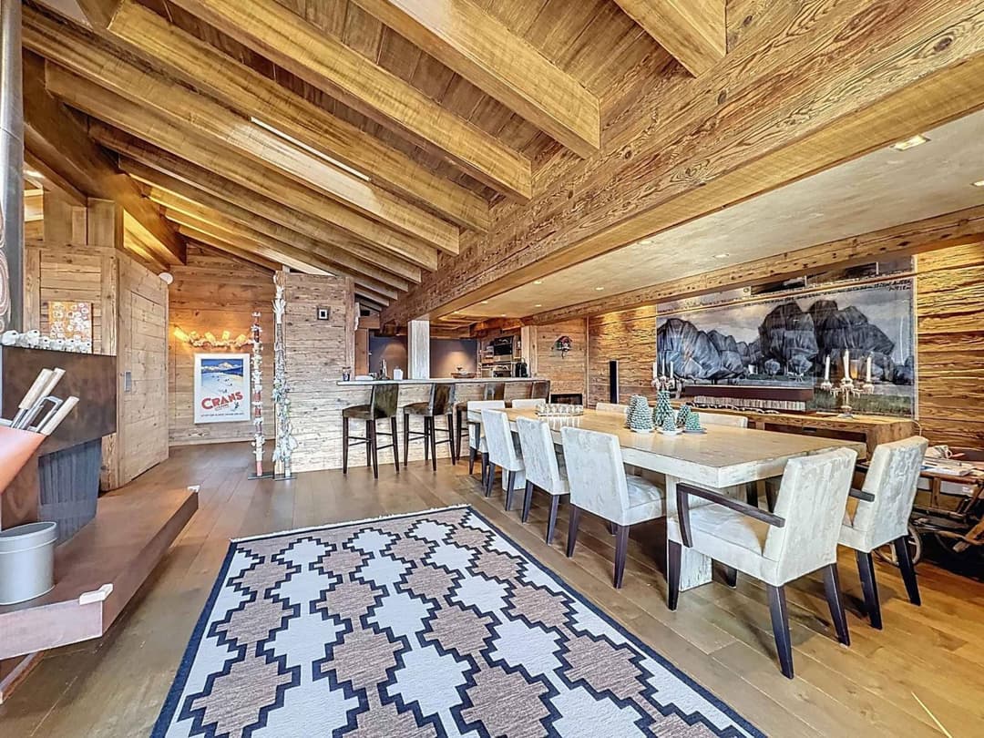 1716 – Appartement 10,5 pièces – 480m²