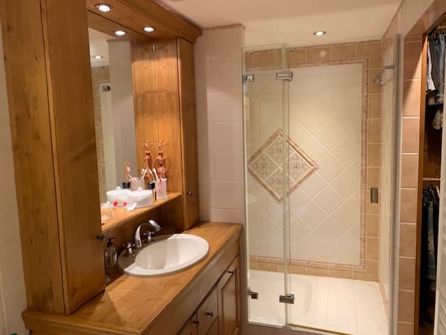 1721 – Appartement – 5pièces – 2500000CHF  – 183m²