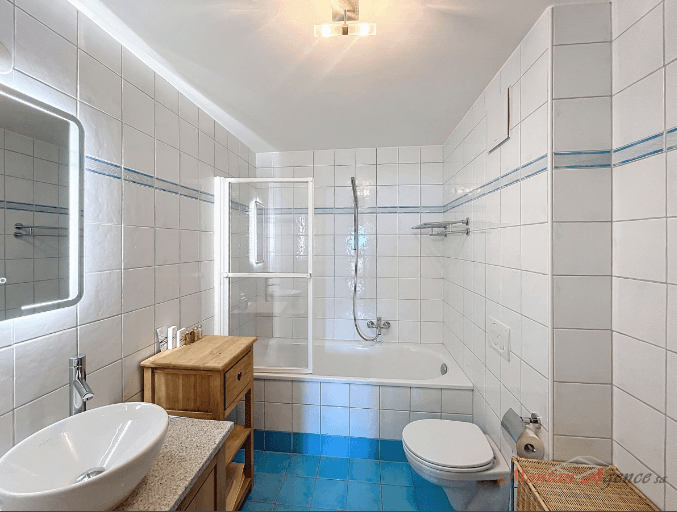 1423 – Appartement 3 pièces –  527.55 CHF – 92m²