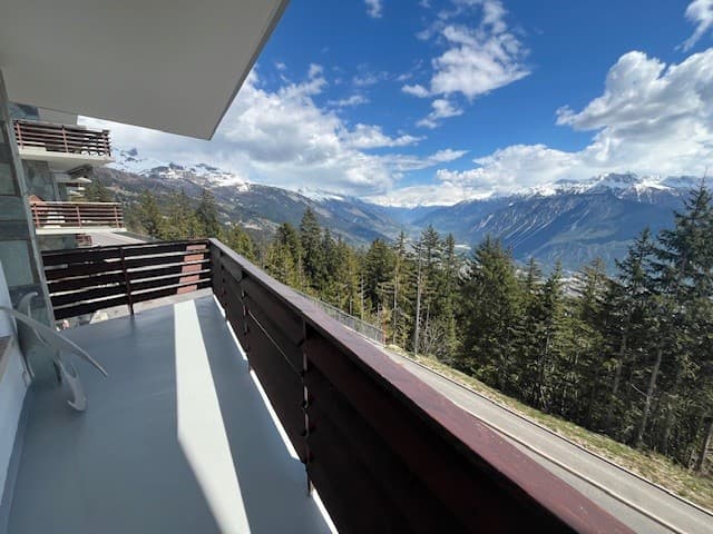 1828 – Appartement 4.5 pièces – 890000CHF – 130m²