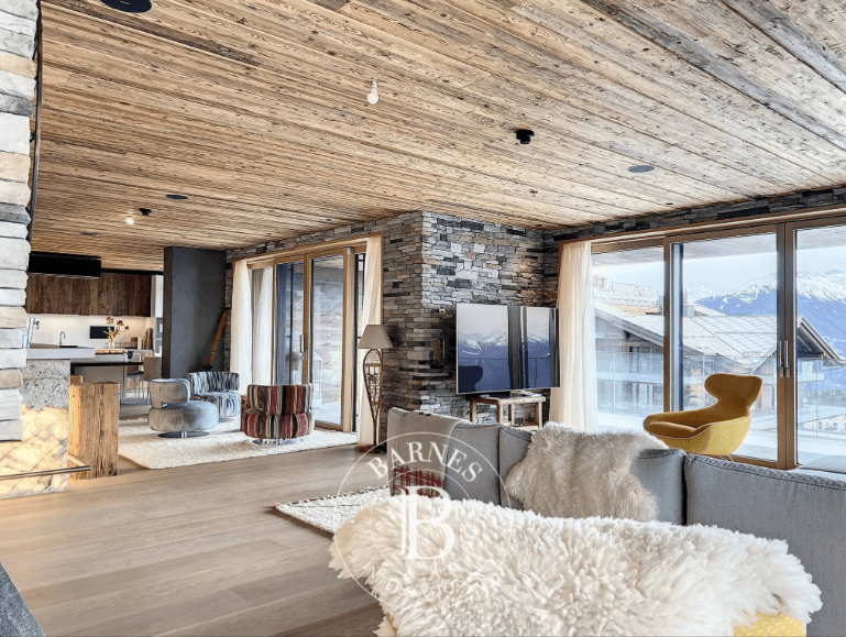 1826 – Appartement 4.5 pièces – 231 m²