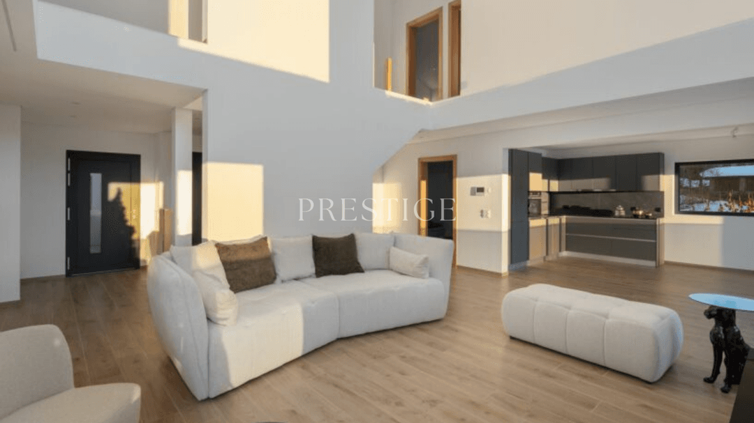 1872 – Maison 5.5 pièces – 3200000CHF – 274m²