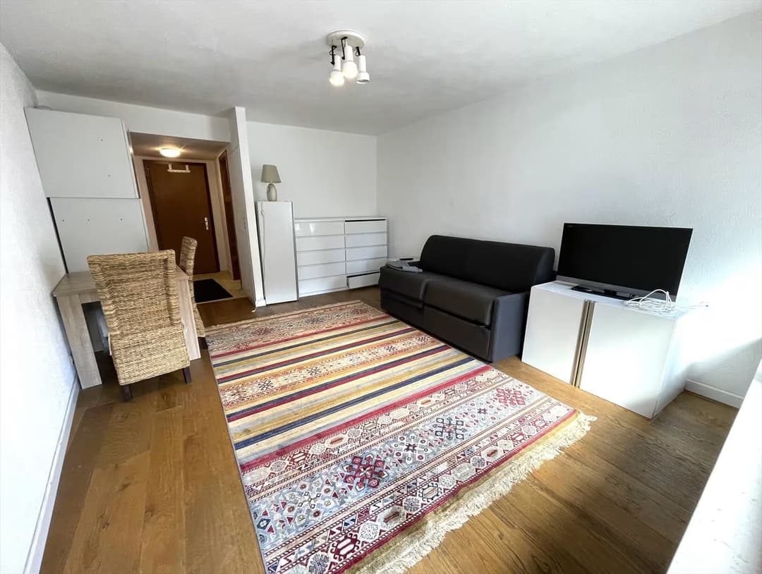 1492 – Appartement 1 pièce – 1200 CHF