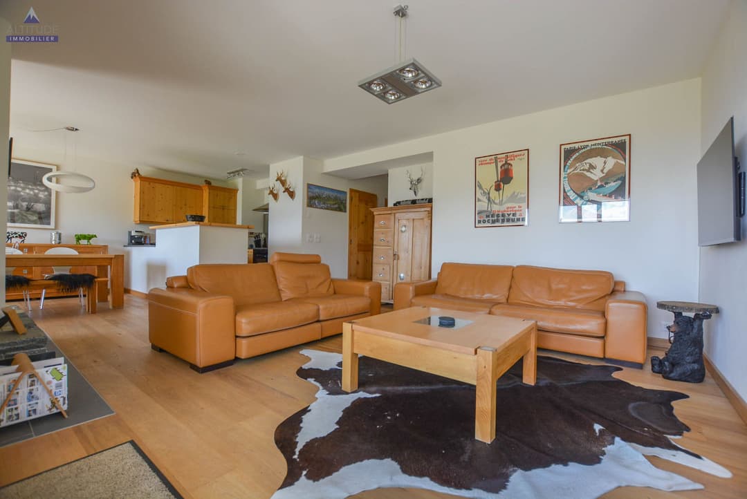 1468 – Appartement – 4.5pièces  – 102 m²