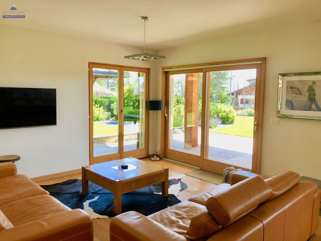 1468 – Appartement – 4.5pièces  – 102 m²