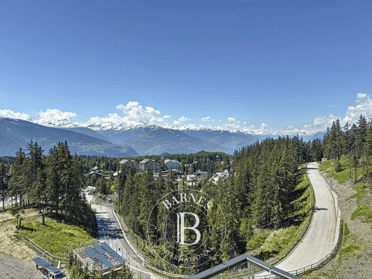 1826 – Appartement 4.5 pièces – 231 m²