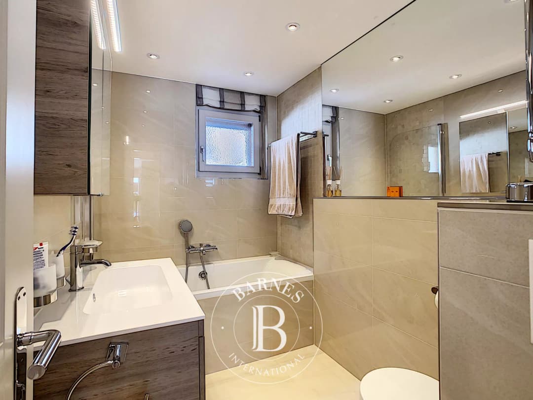 1820 – Appartement – 4pièces  – 110 m²