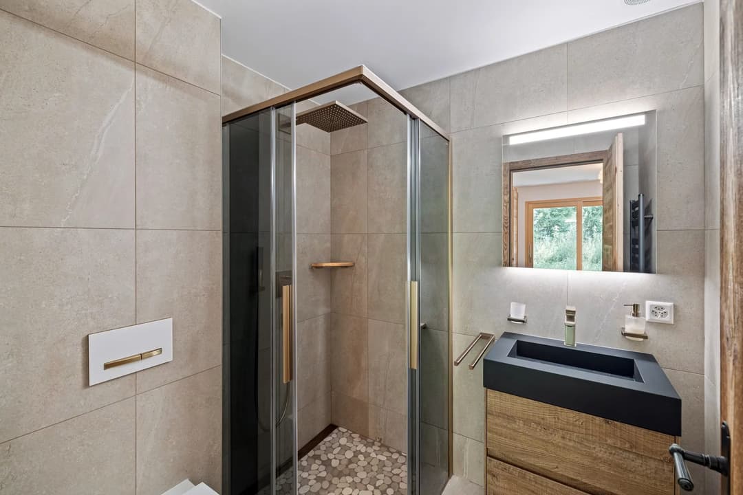 1844 – Appartement – 4.5pièces – 2544100 CHF – 133.19m²