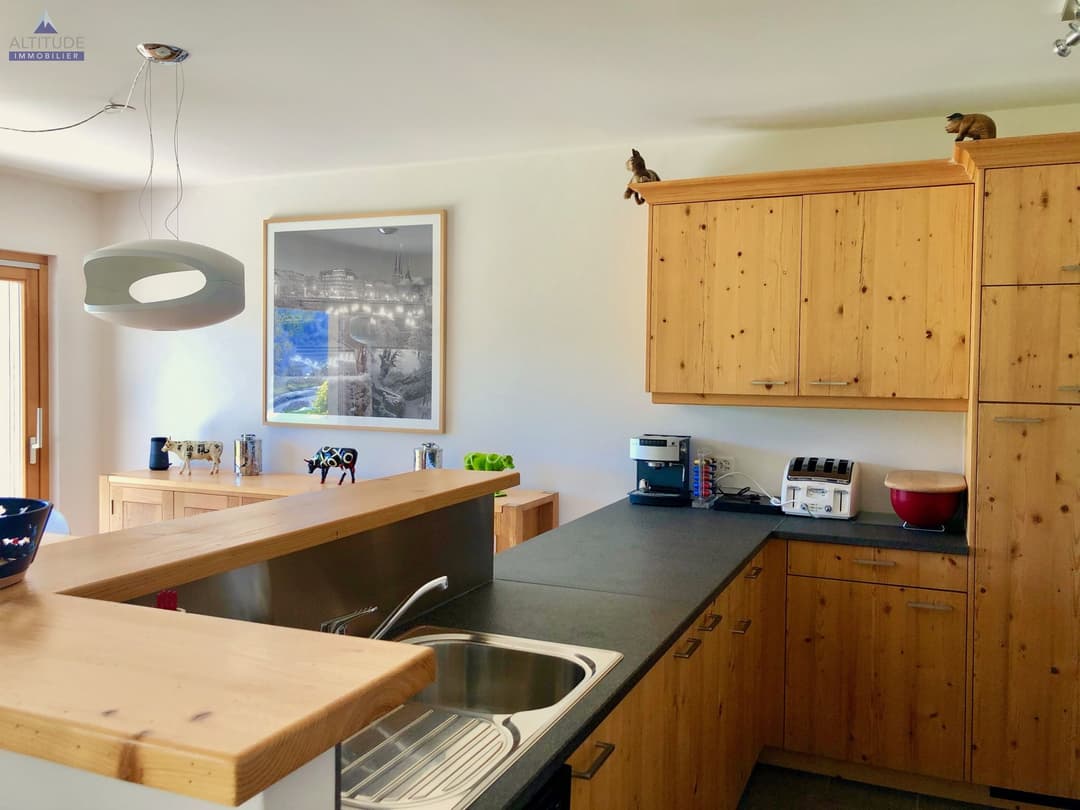 1468 – Appartement – 4.5pièces  – 102 m²