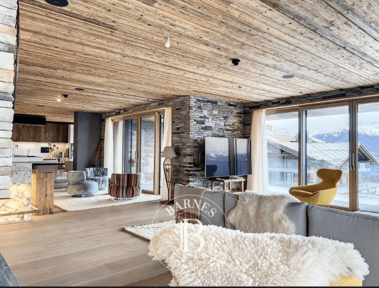 1826 – Appartement 4.5 pièces – 231 m²