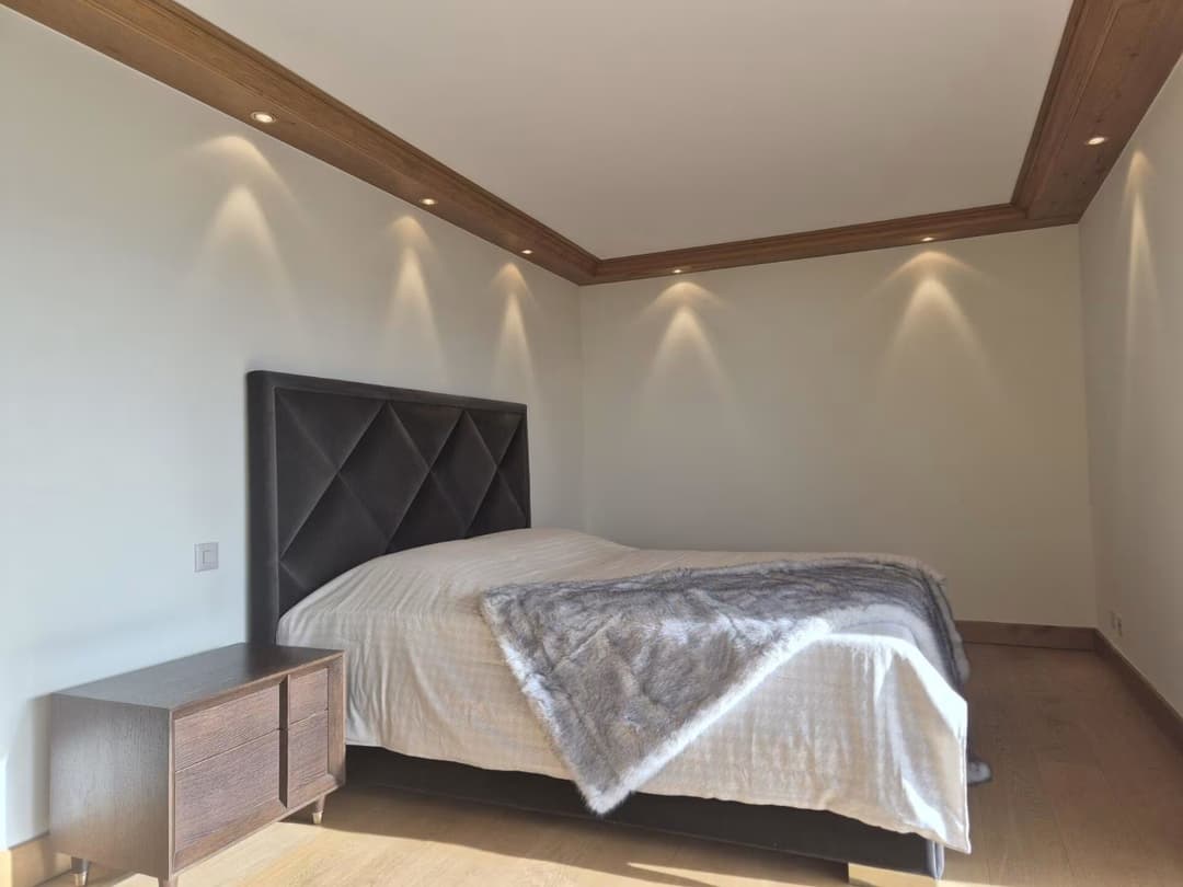 1516 – Appartement – 5.5pièces – 9000CHF – 240 m²