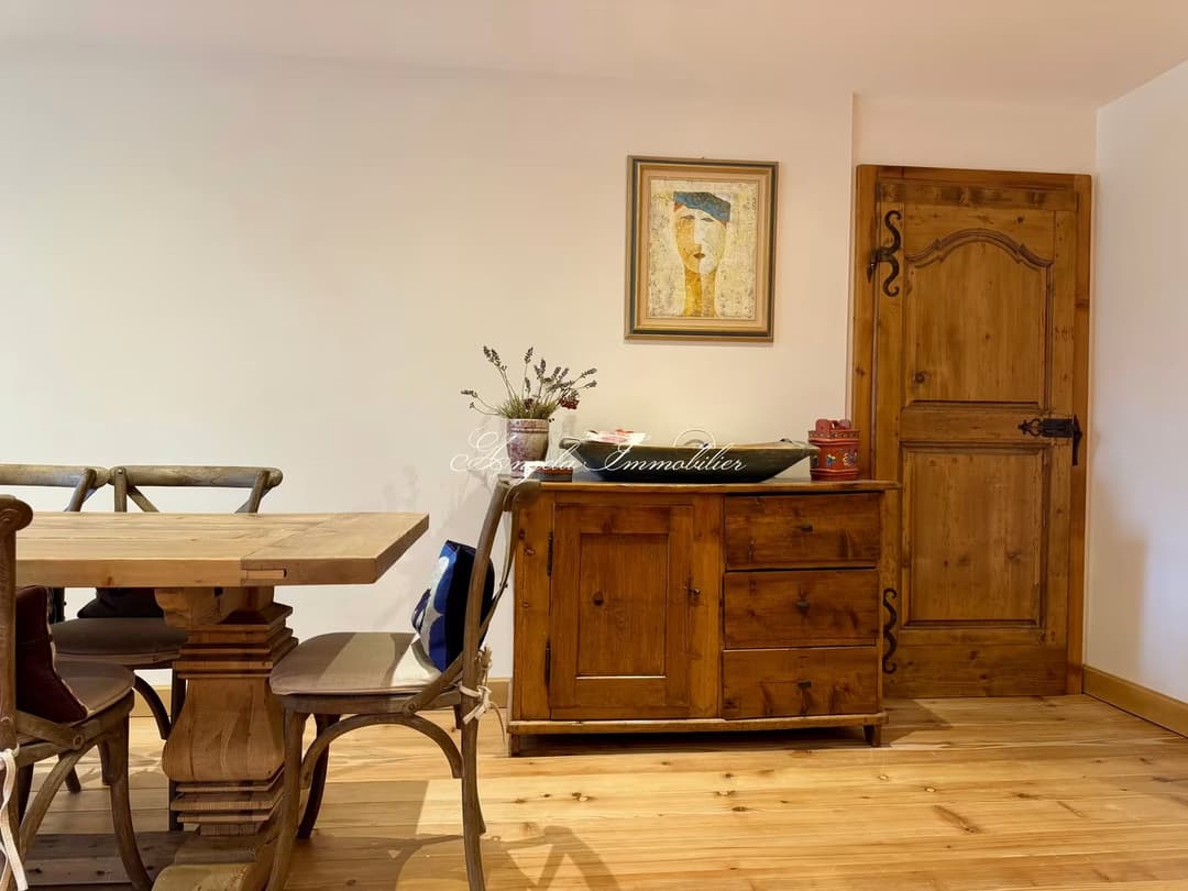 1969 – Appartement  – 3pièces- 1375000CHF – 85 m²
