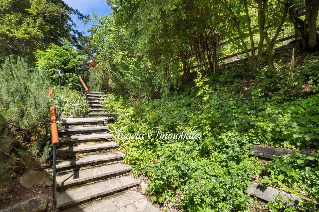 1622 – Maison  – 180m²