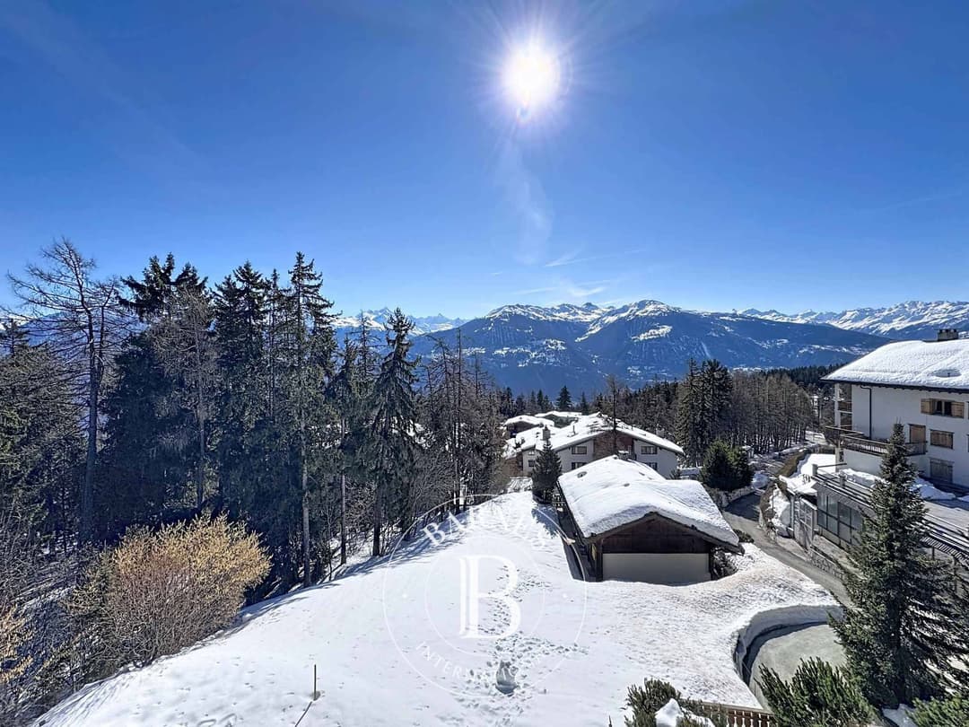 2008 – Appartement 6,5 pièces – 4700000CHF – 248m²