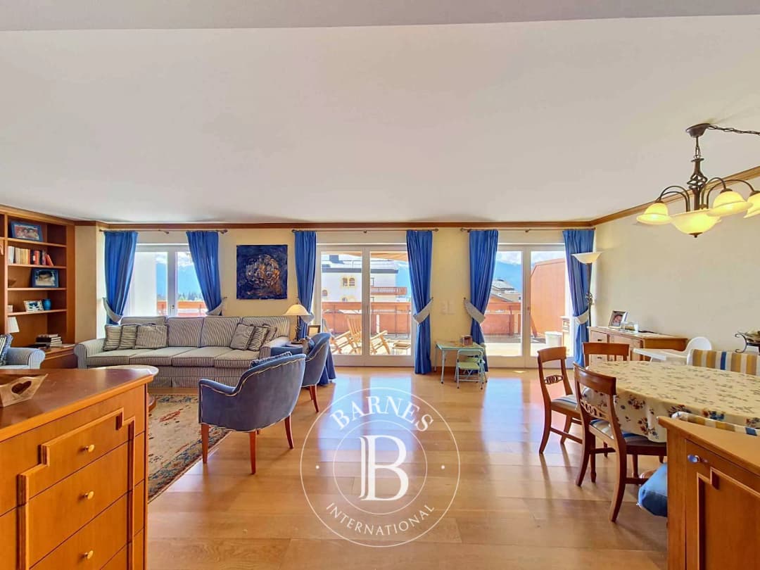 1996 – Appartement – 7.5pièces – 4850000 CHf – 226 m²