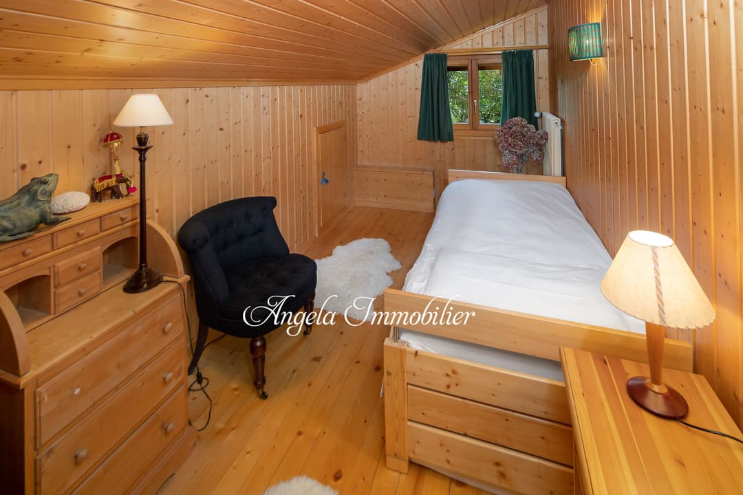 1622 – Maison  – 180m²