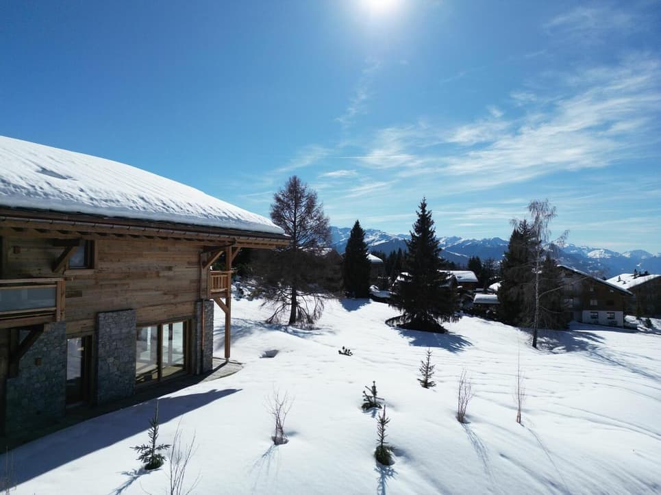 2000 – Maison – 7pièces – 14200000CHF – 559.9 m²